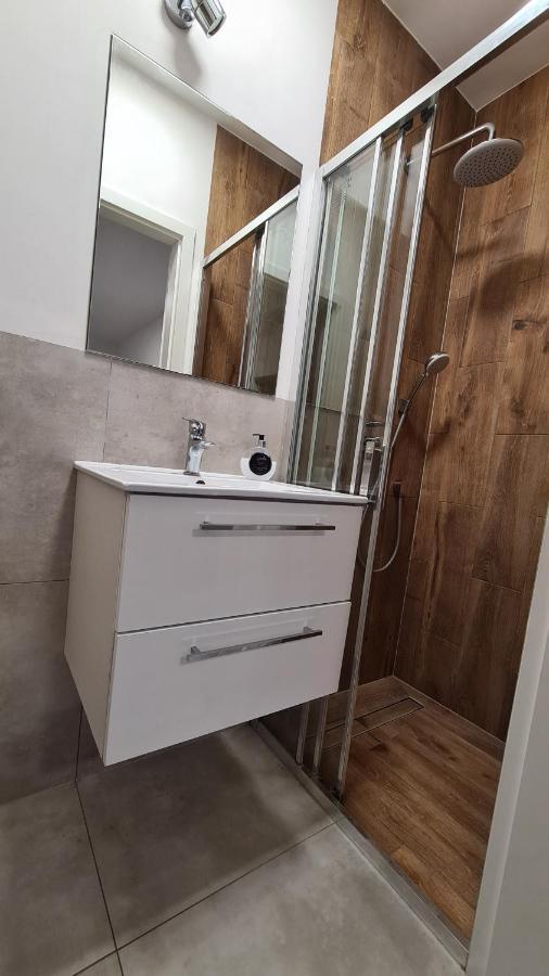 Studio I Pokoje I Pokoje Z Lazienkami Apartment Gdansk Ngoại thất bức ảnh