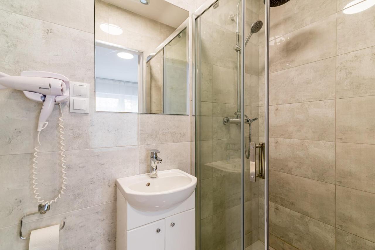Studio I Pokoje I Pokoje Z Lazienkami Apartment Gdansk Ngoại thất bức ảnh