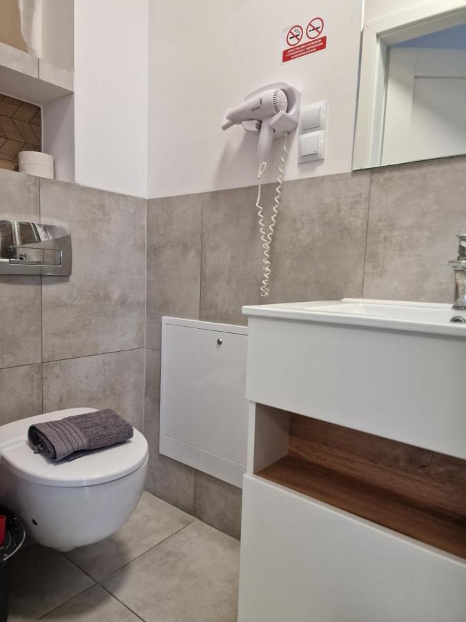Studio I Pokoje I Pokoje Z Lazienkami Apartment Gdansk Ngoại thất bức ảnh
